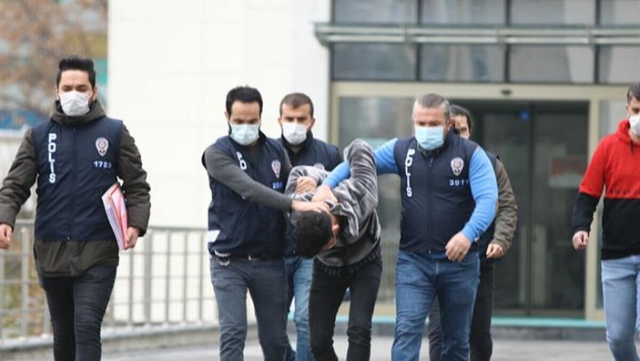 Ümitcan Uygun'un ağabeyi Müge Anlı'yı ölümle tehdit etti