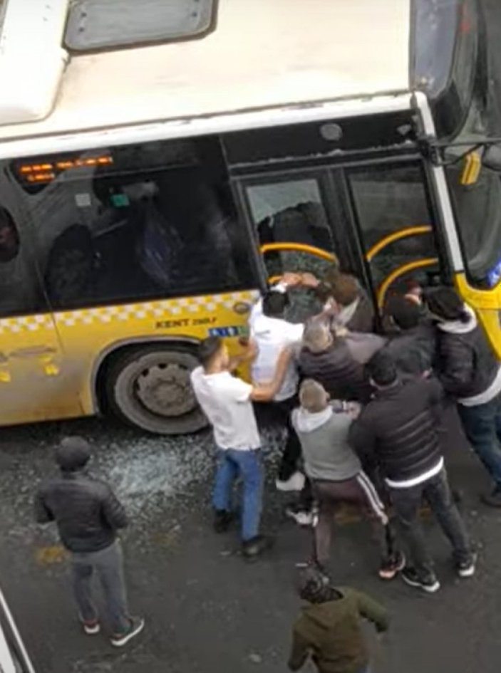 İstanbul'da otobüs şoförüne saldırı