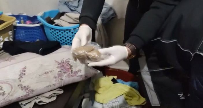 i Adana'da şafak vakti torbacı operasyonu