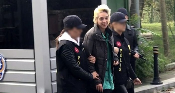 Beşiktaş'ta başörtülüye saldıran kadına 2 bin lira para cezası