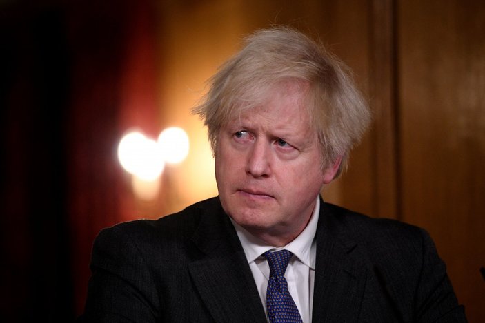 Boris Johnson: Yeni tür virüs daha ölümcül
