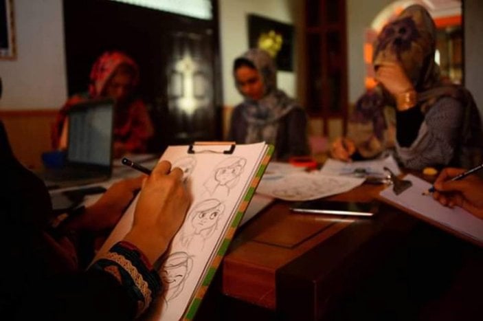 Türkiye'de aldığı eğitimle Afganistan'ın ilk kadın animasyon sanatçısı oldu