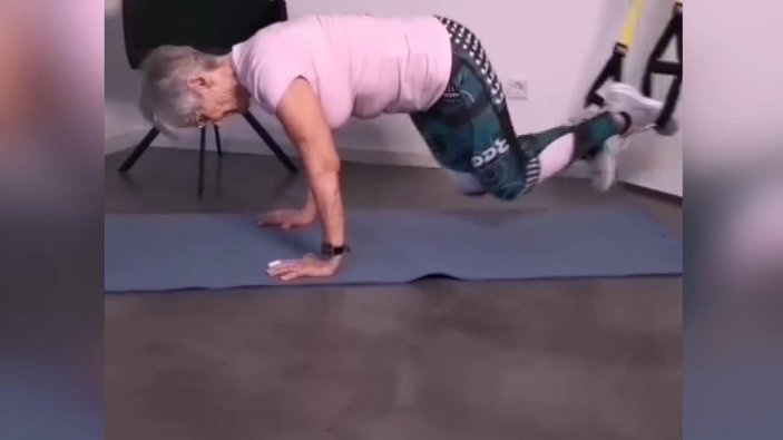 ABD'nin en fit büyükannesi 81 yaşında