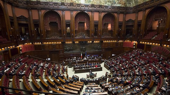İtalya Başbakanı Conte, istifa ediyor
