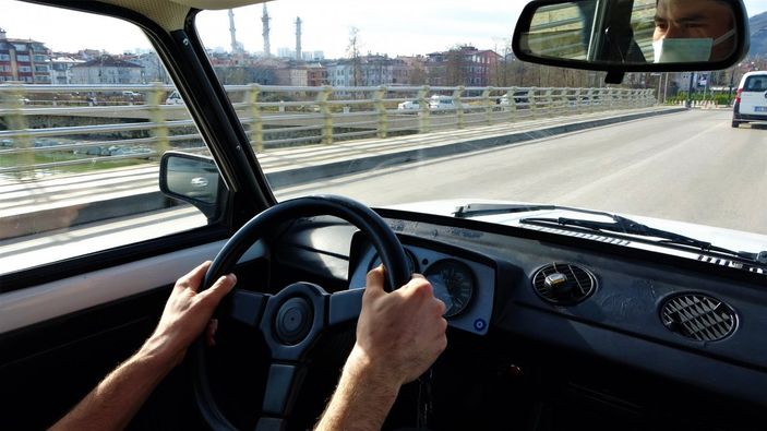 i Hurda otomobili trafiğe çıkardılar