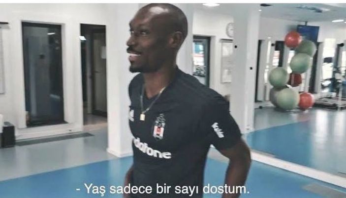 Atiba Hutchinson'ın sözleşmesi uzatılıyor