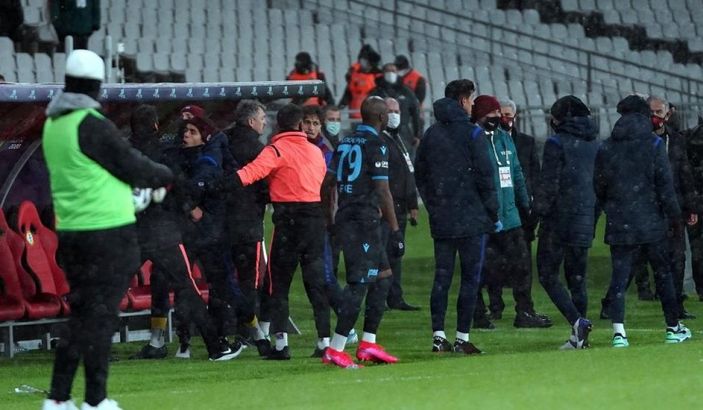 i Okan Buruk: Daha kaliteli bir hakem olmalıydı