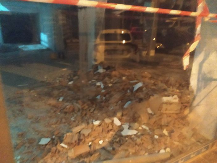 i Tekirdağ'da yıkılan duvarın altında kalan işçi hayatını kaybetti