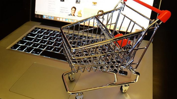 Online alışveriş salgında arttı