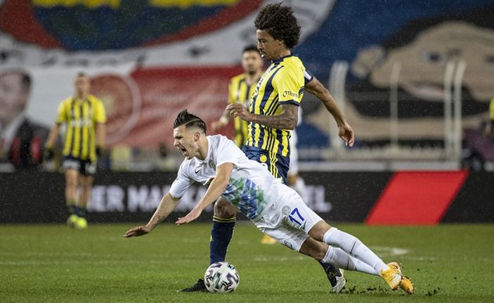 a Fenerbahçe, Rizespor'u tek golle mağlup etti