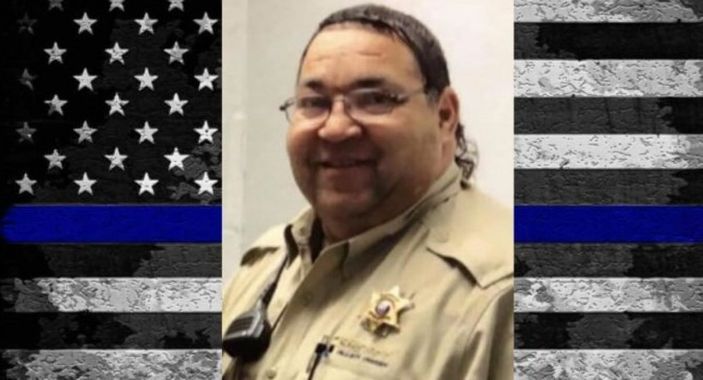 ABD'de siyahi polisin cenazesi, beyazlara ait olduğu gerekçesiyle bir mezarlığa alınmadı