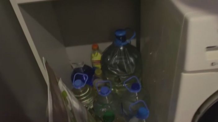 Kartal'da kiralık villaya uyuşturucu baskını kamerada