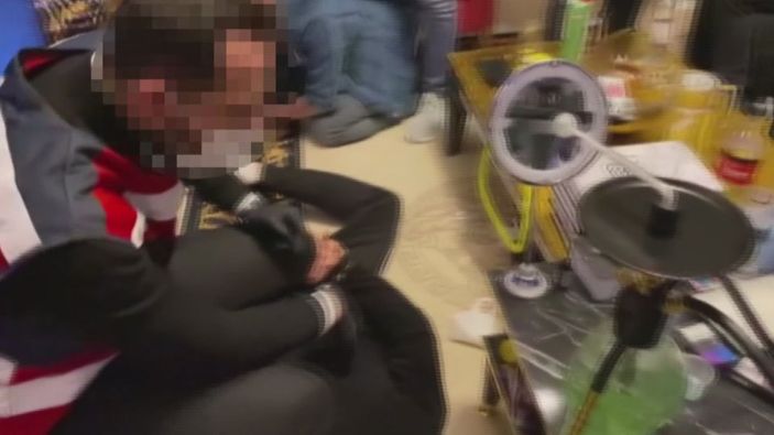 Kartal'da kiralık villaya uyuşturucu baskını kamerada