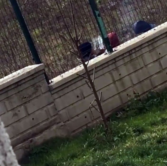 i Sakarya'da uyuşturucu kullanan çocuklar kamerada