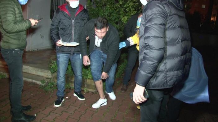 i Antalya'da tartıştığı kişinin adresini öğrenip misafir olduğu evde kurşun yağdırdı