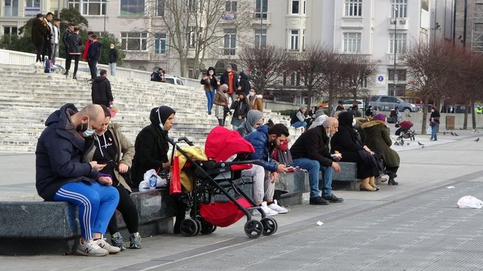 İstiklal Caddesi’nde tedirgin eden yoğunluk
