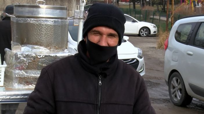 d Ankara'da simitçiye sahte para verip, dolandırdılar