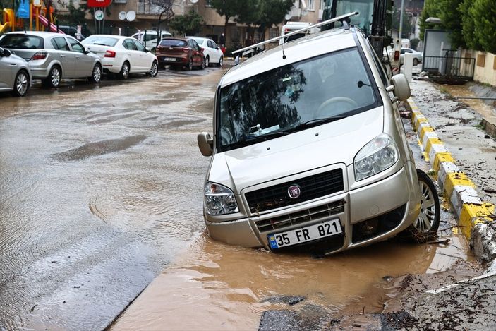 İzmir sel