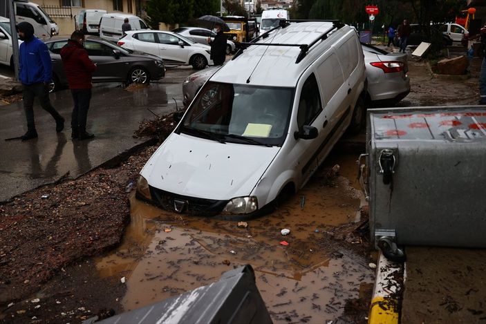 Tunç Soyer: Bütün derelerimiz taştı