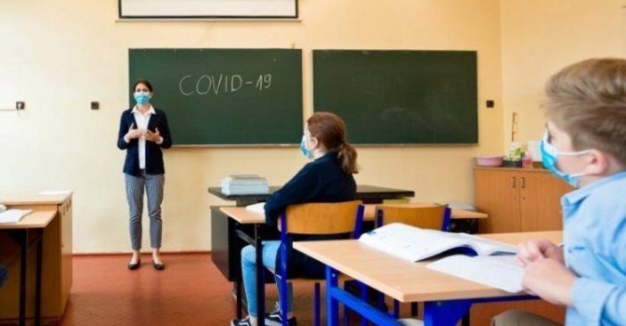 Öğretmenlere koronavirüs aşısı zorunlu mu? Öğretmenlere aşı ne zaman yapılacak?