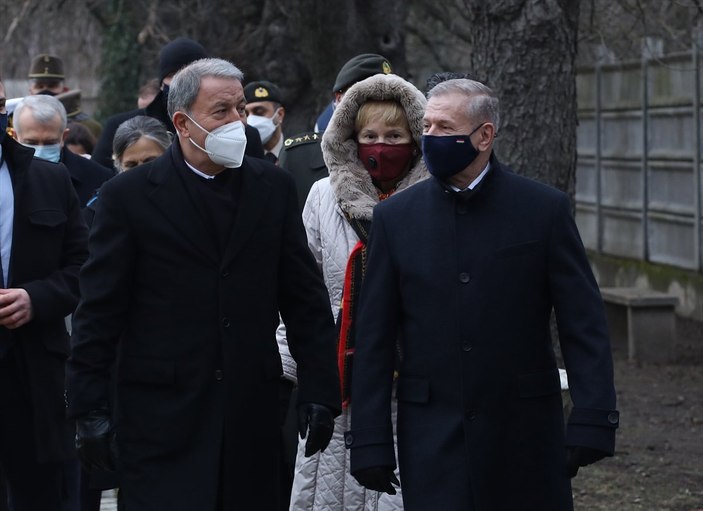 Hulusi Akar: Almanya ile savunma ve güvenlikte adımlar atacağız