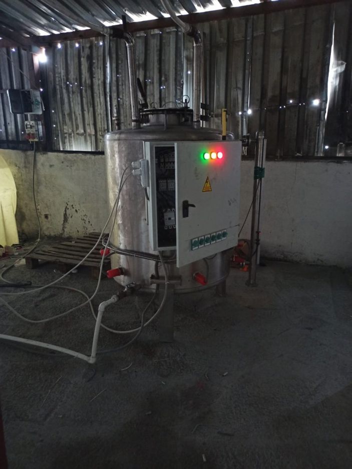 Sultangazi'de 4 ton etil alkol ele geçirildi