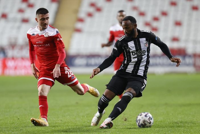 Beşiktaş, Antalya'da 2 puan bıraktı