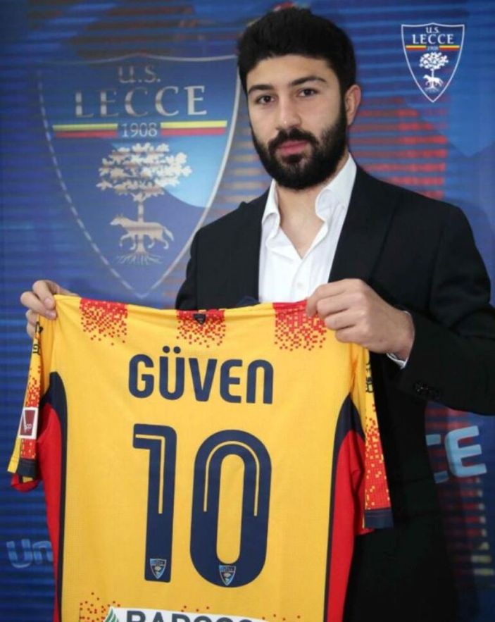Güven Yalçın, Lecce'de 10 numaralı formayı giyecek