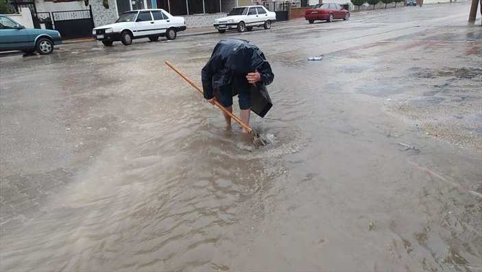 İzmirlilerden Boğaziçi protestolarına destek