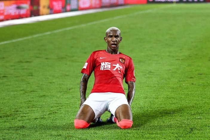 1 milyon takipçiye ulaşan Talisca 67 bin TL bağış yaptı