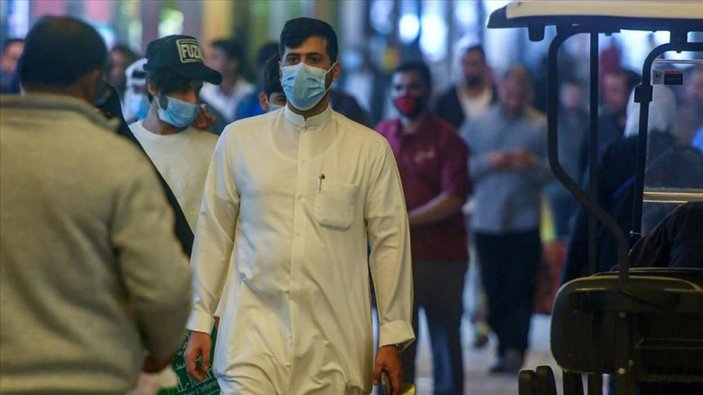 Kuveyt, koronavirüs nedeniyle ülkeye girişleri iki hafta yasaklayacak