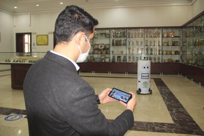 Şanlıurfalı öğrenciler, kandaki oksijeni ölçebilen Robot 'Göbeklitepe'yi' geliştirdi