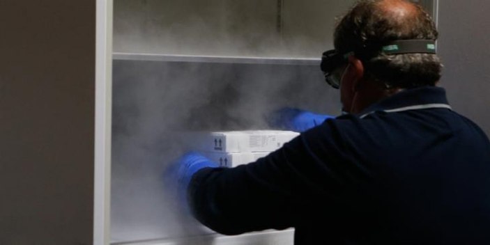AB'nin gönderdiği Pfizer/BioNTech aşıları KKTC'ye ulaştı