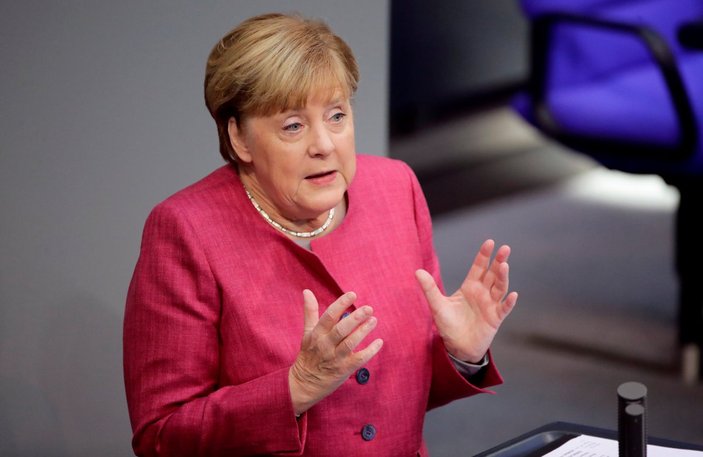 Merkel: İkinci dalgayı atlattık