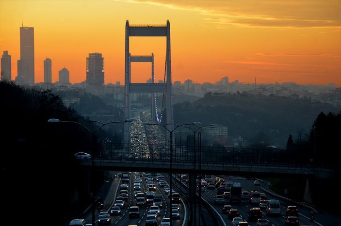 İstanbul'da kısıtlama öncesi trafik yoğunluğu