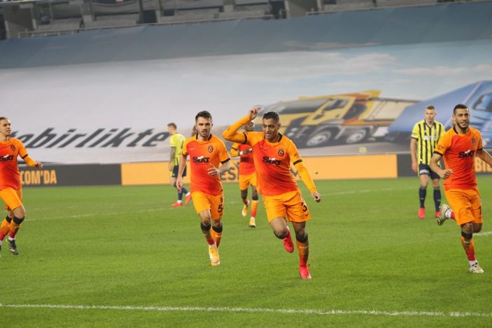 Galatasaray, Kadıköy'de yine kazandı