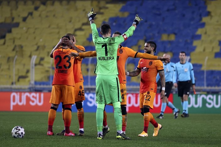 Muslera: Galibiyeti anneme armağan ediyorum