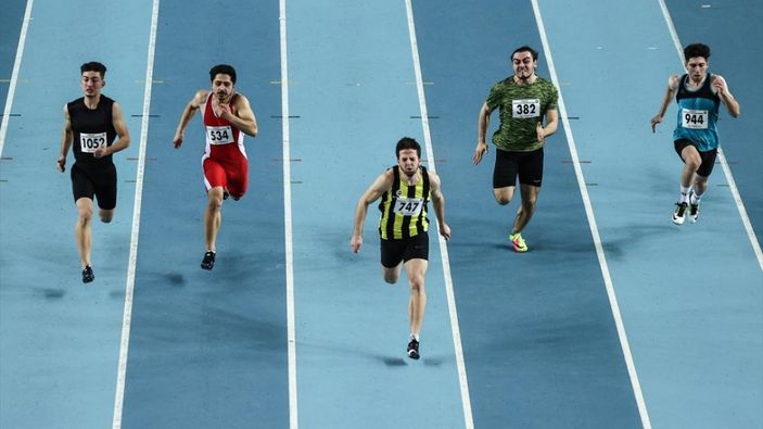 Türkiye Salon Atletizm Şampiyonası rekorlarla başladı