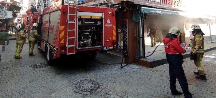 Beşiktaş'ta lokantada yangın çıktı