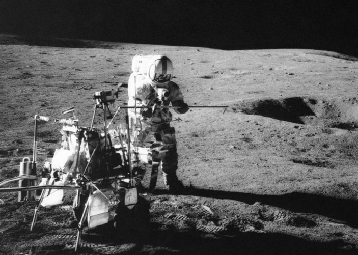 Astronot Alan Shepard’ın Ay’da kaybettiği golf topları 50 yıl sonra bulundu