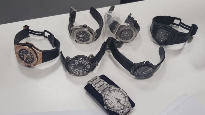 d İstanbul Havalimanı’nda kaçak altın operasyonu