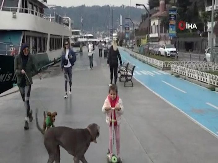 İstanbullular kısıtlama günlerinde evde kalmadı