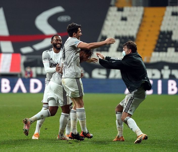 İ Necip Uysal: Cenk Tosun bize çok katkı sağlayacak