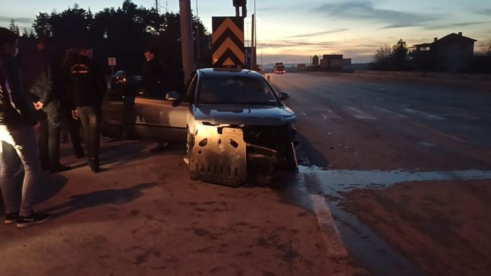 AK Parti Ordu Milletvekili Şenel Yediyıldız trafik kazası geçirdi