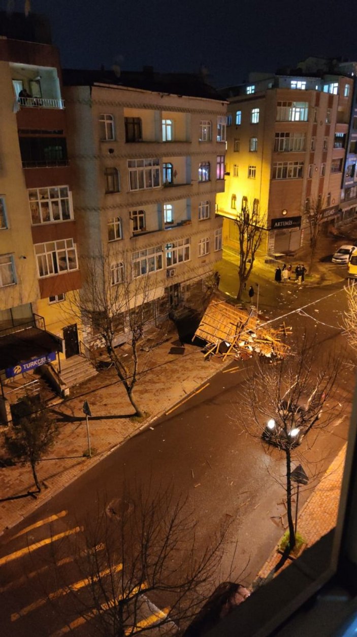 İstanbul'da fırtına etkisini gösteriyor