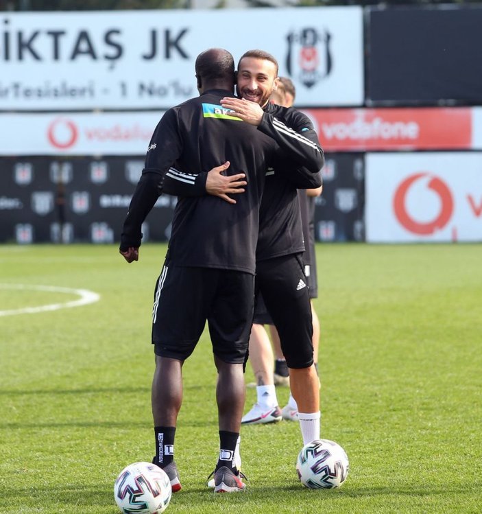 Cenk Tosun yıllar sonra Beşiktaş antrenmanında