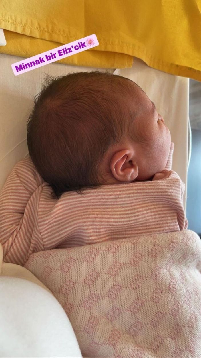 Buse Varol: Avuç içi kadar mutluluk