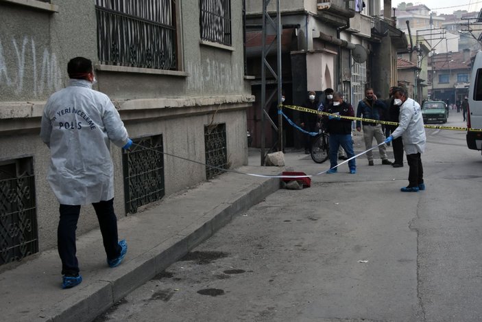 Konya'da buzdolabı tamircisi, direksiyon başında öldürüldü
