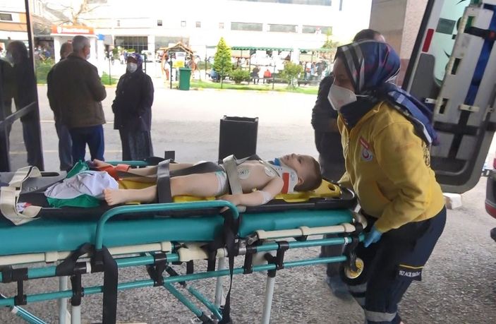 i Kocaeli'de 2 yaşındaki bebek balkondan düştü