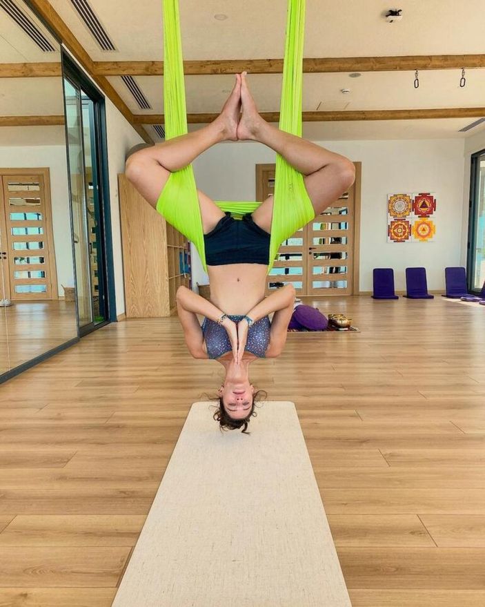 Berrak Tüzünataç: Baba tarafım şekilciydi